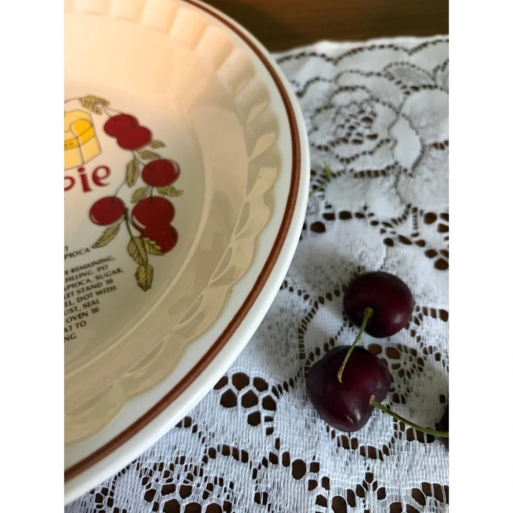Vintage Ceramic‎ Cherry Pie Recipe Dish